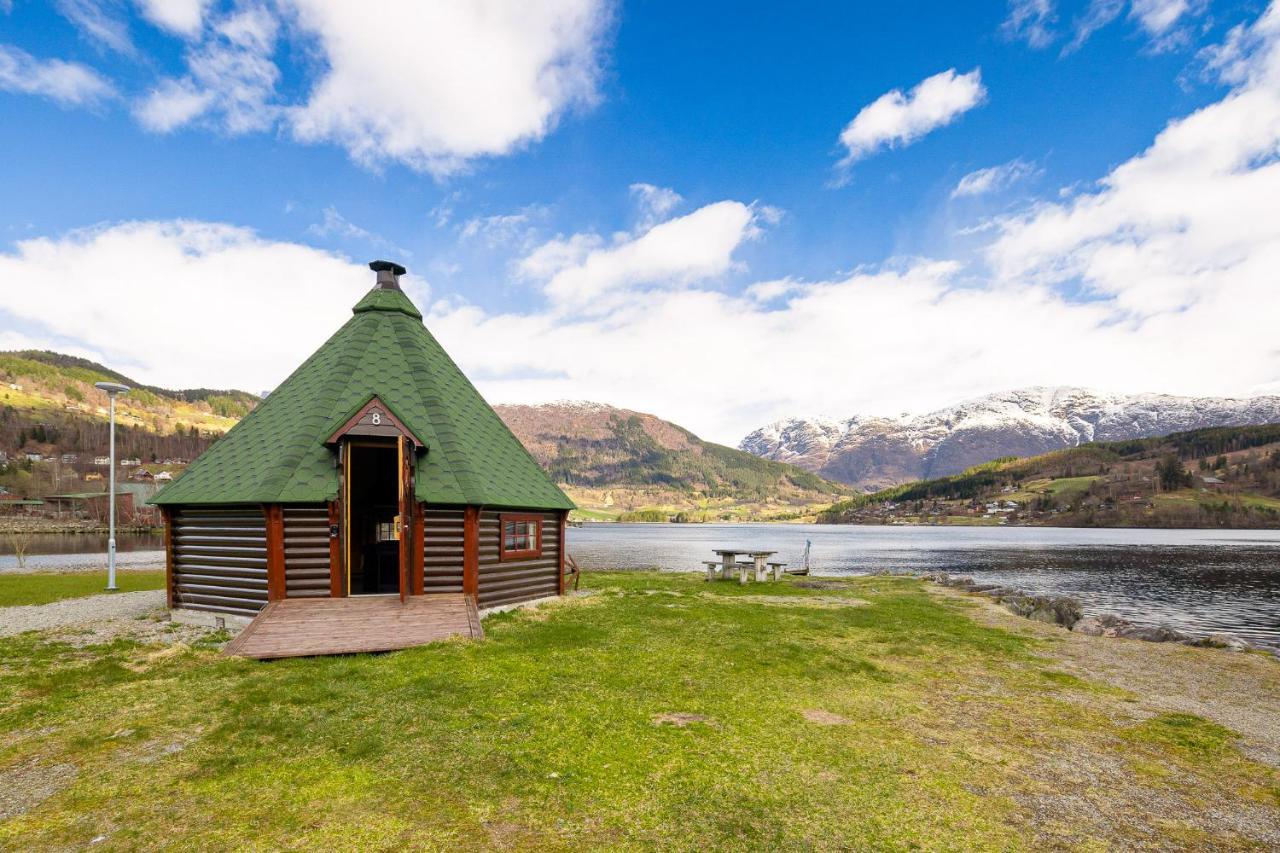 Ulvik Camping ภายนอก รูปภาพ