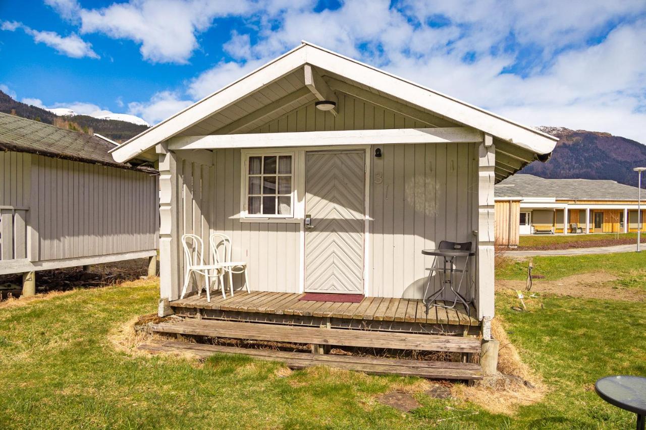Ulvik Camping ภายนอก รูปภาพ